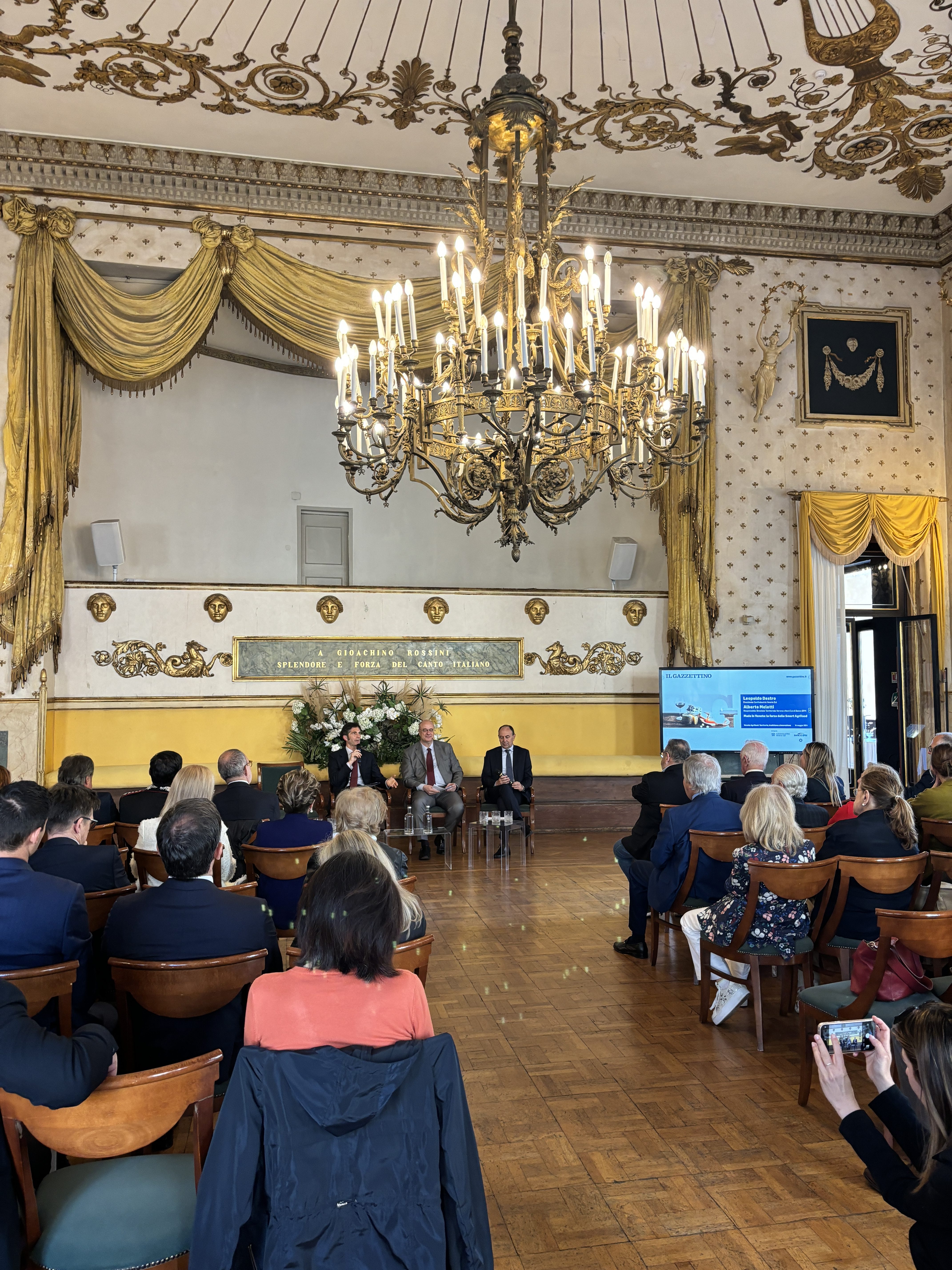 20240514_154854521_iOS