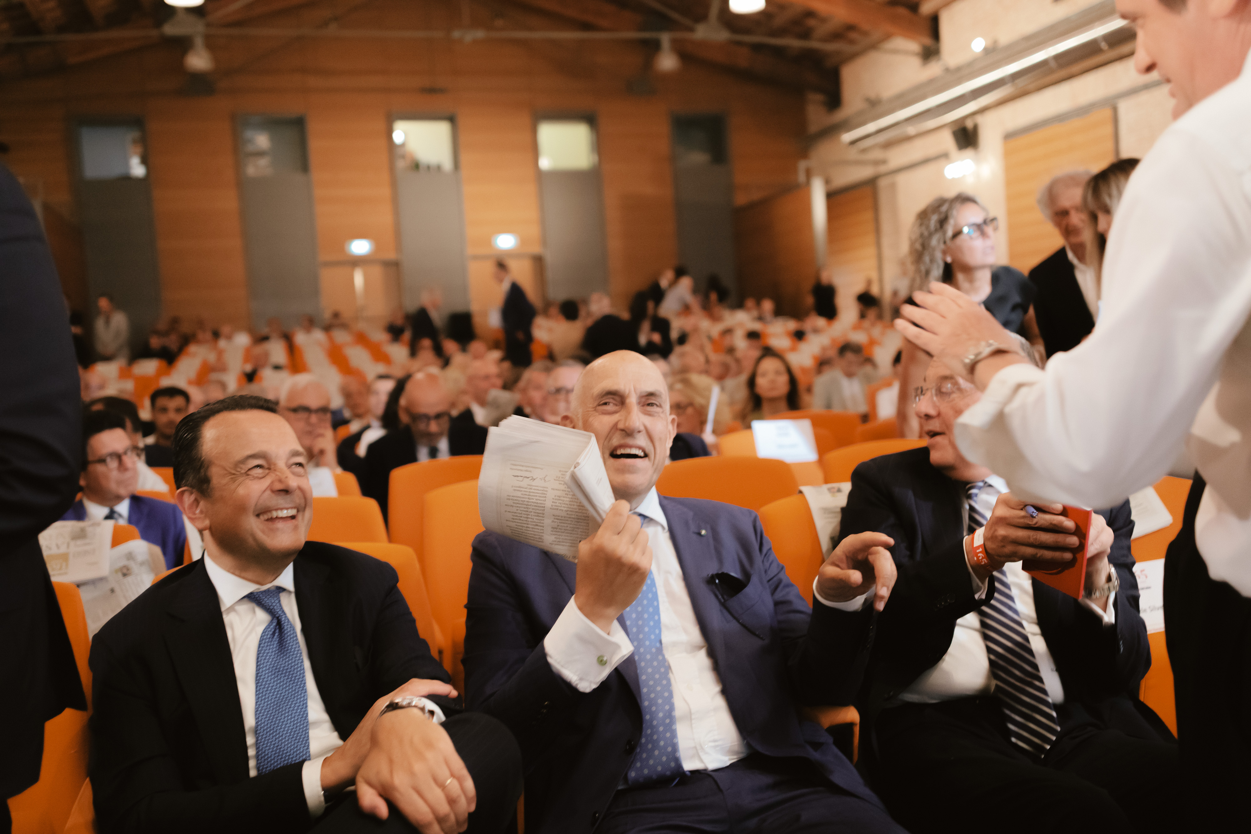 Corriere Adriatico 165 HD-64